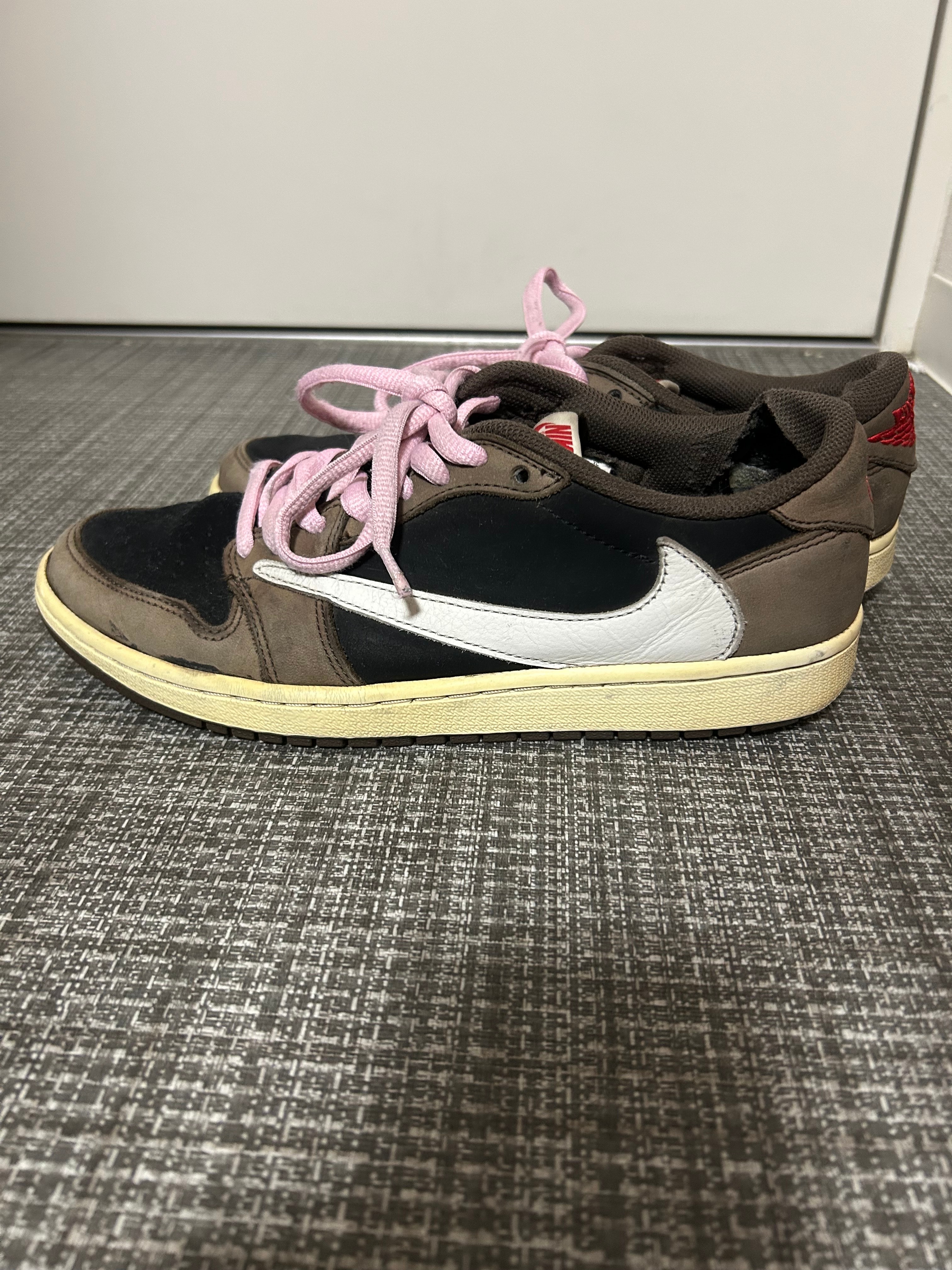 Travis Scott × Nike Air Jordan 1 Low OG SP-T "Black/Dark Mocha"