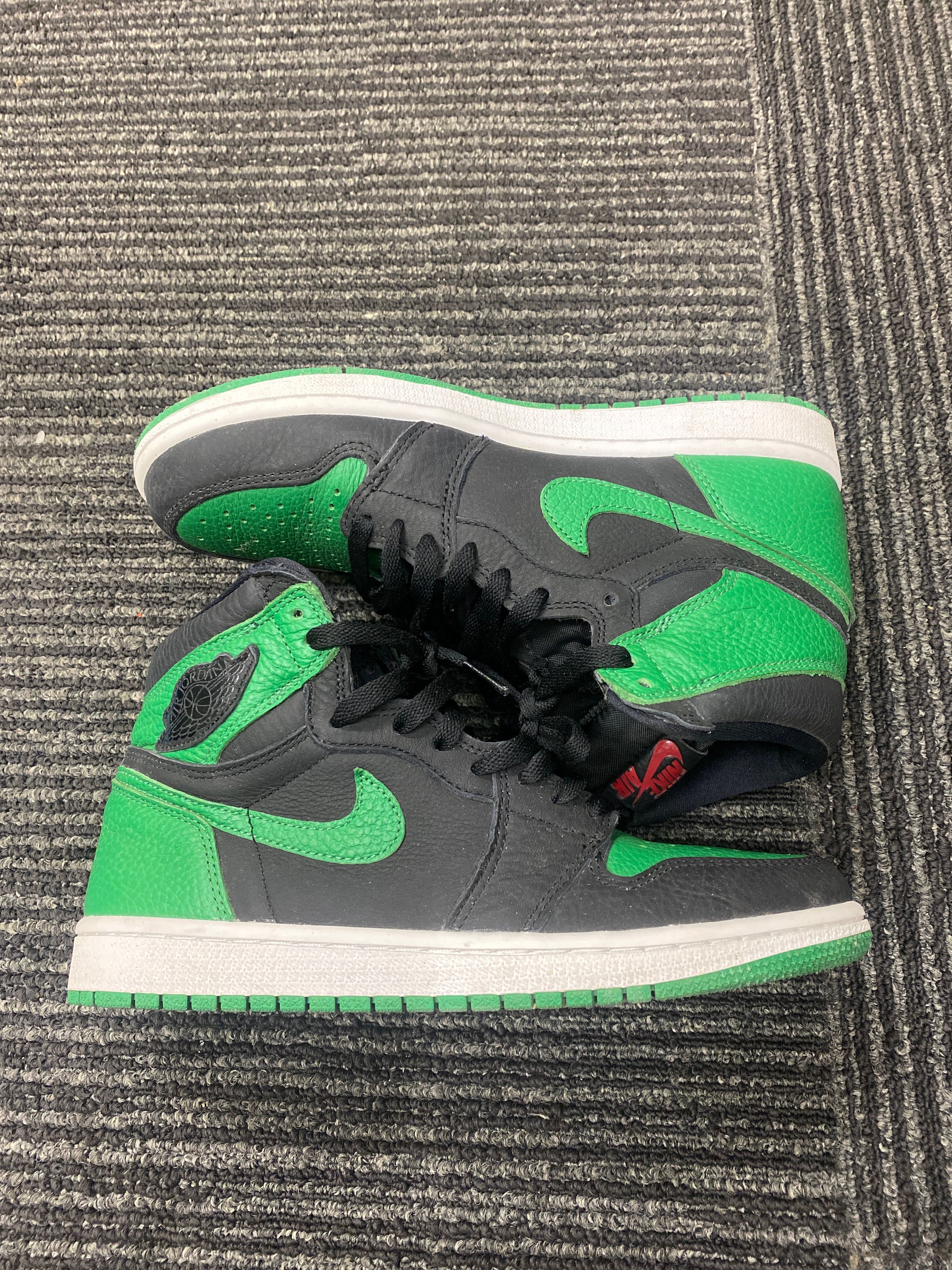 Nike Air Jordan 1 Retro High OG "Black/Pine Green" (2020)