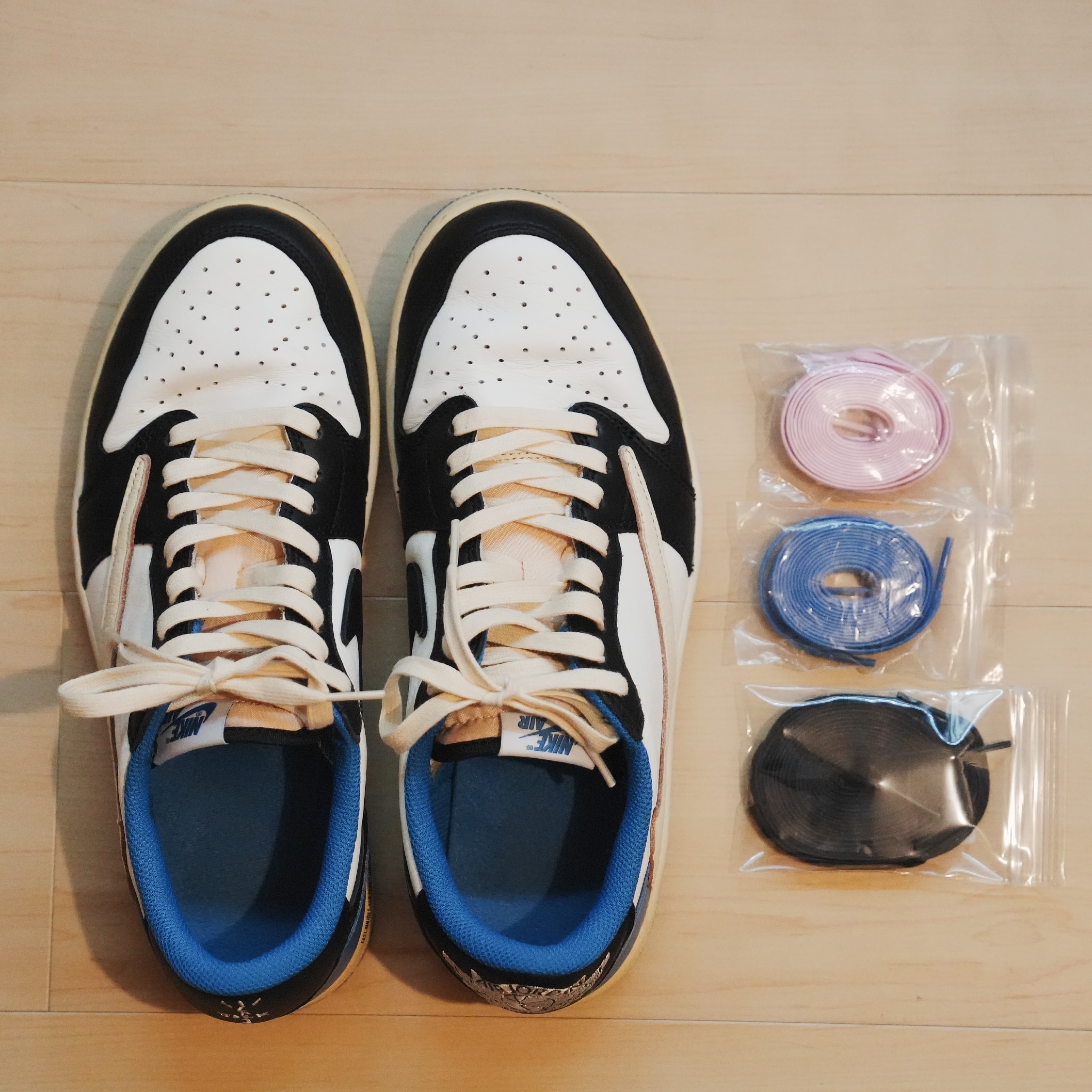 Travis Scott × fragment design × Nike Air Jordan 1 Low OG SP "Military Blue"
