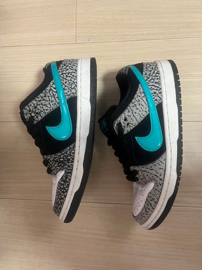 Nike SB Dunk Low "Elephant/Safari"