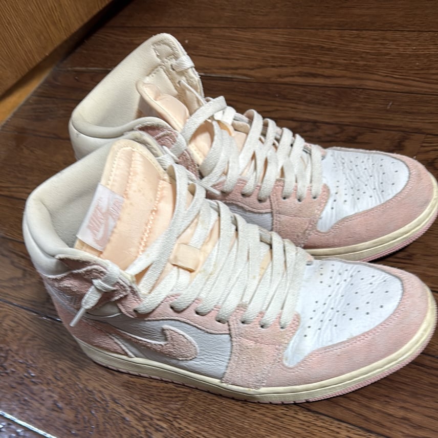 ナイキ ウィメンズ エアジョーダン1 レトロ ハイ OG ナイキ ウィメンズ エアジョーダン1 レトロ ハイ OG