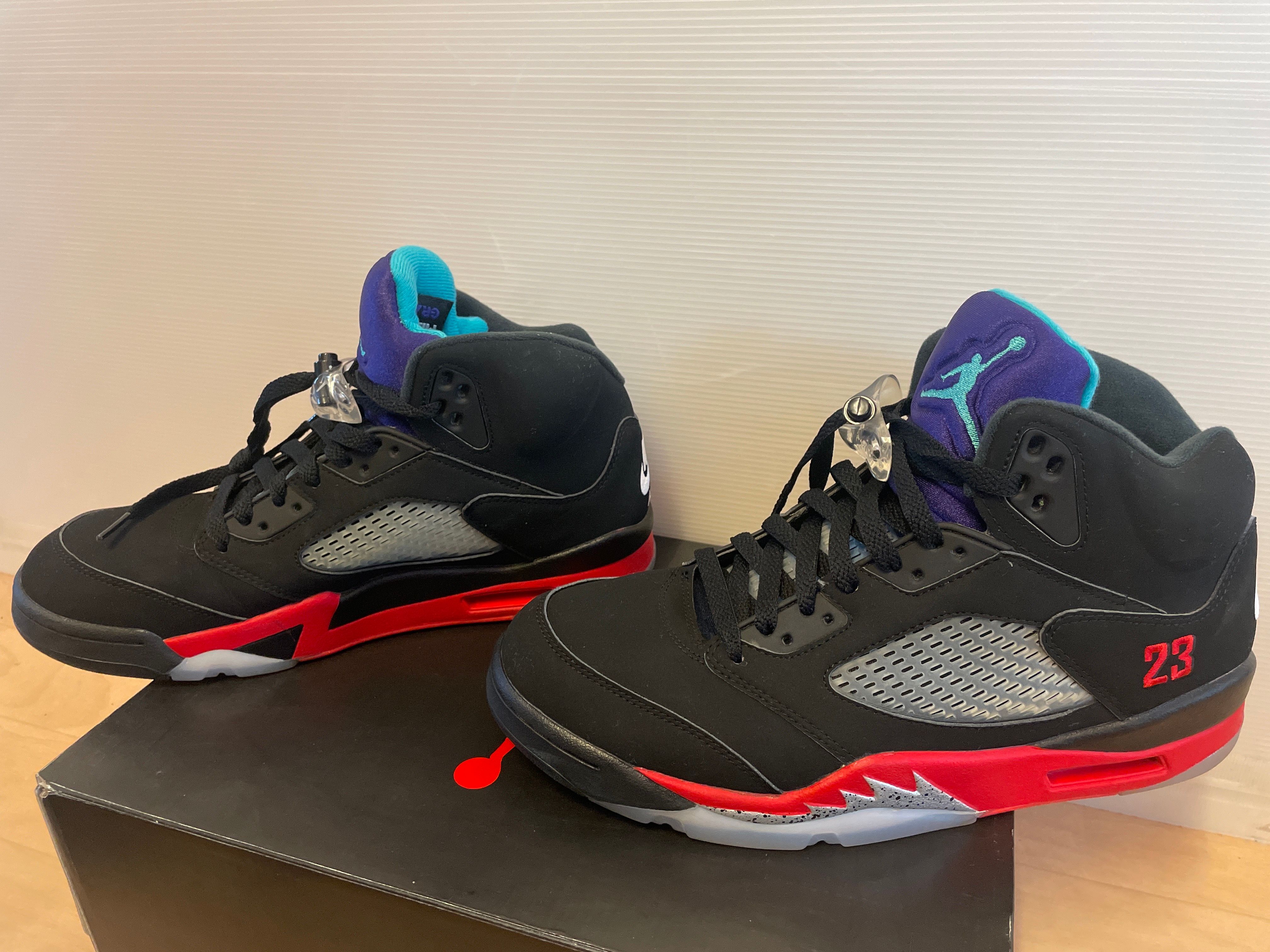 Nike Air Jordan 5 Retro "Top3"