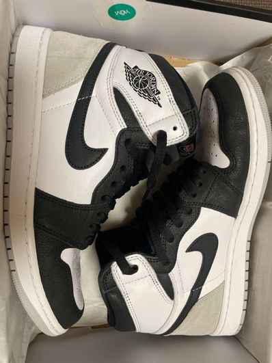 Nike Air Jordan 1 High OG "Bleached Coral"
