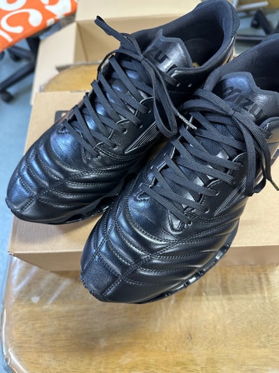 Mizuno Wave Prophecy Morelia Neo "Black"