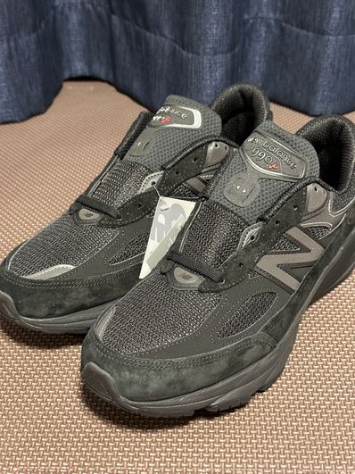 New Balance 990V6 "Triple Black"