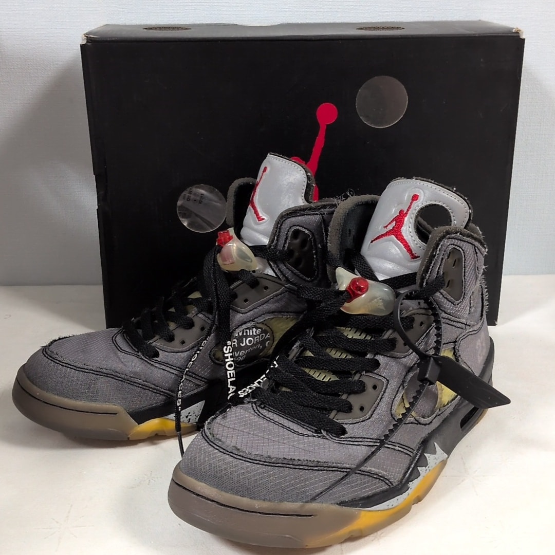 Off-White × Nike Air Jordan 5 "Black/Muslin/Fire Red"