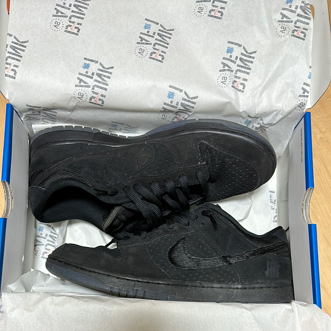 UNDEFEATED × Nike Dunk Low SP "5 ON IT"