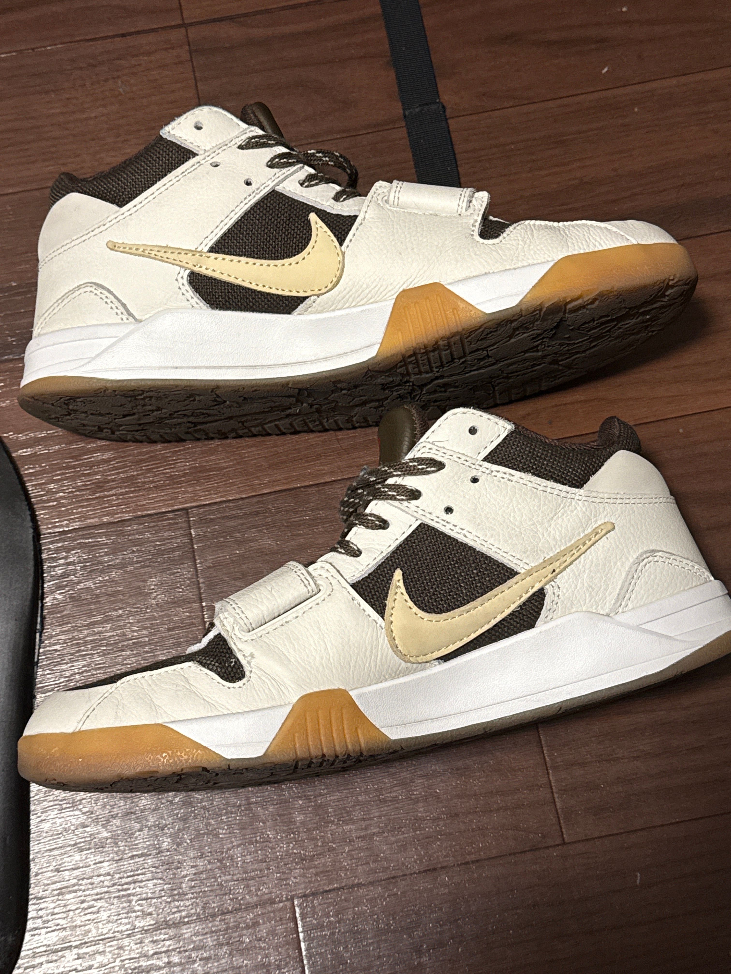Travis Scott × Nike Jordan Jumpman Jack TR "Sail and Dark Mocha"