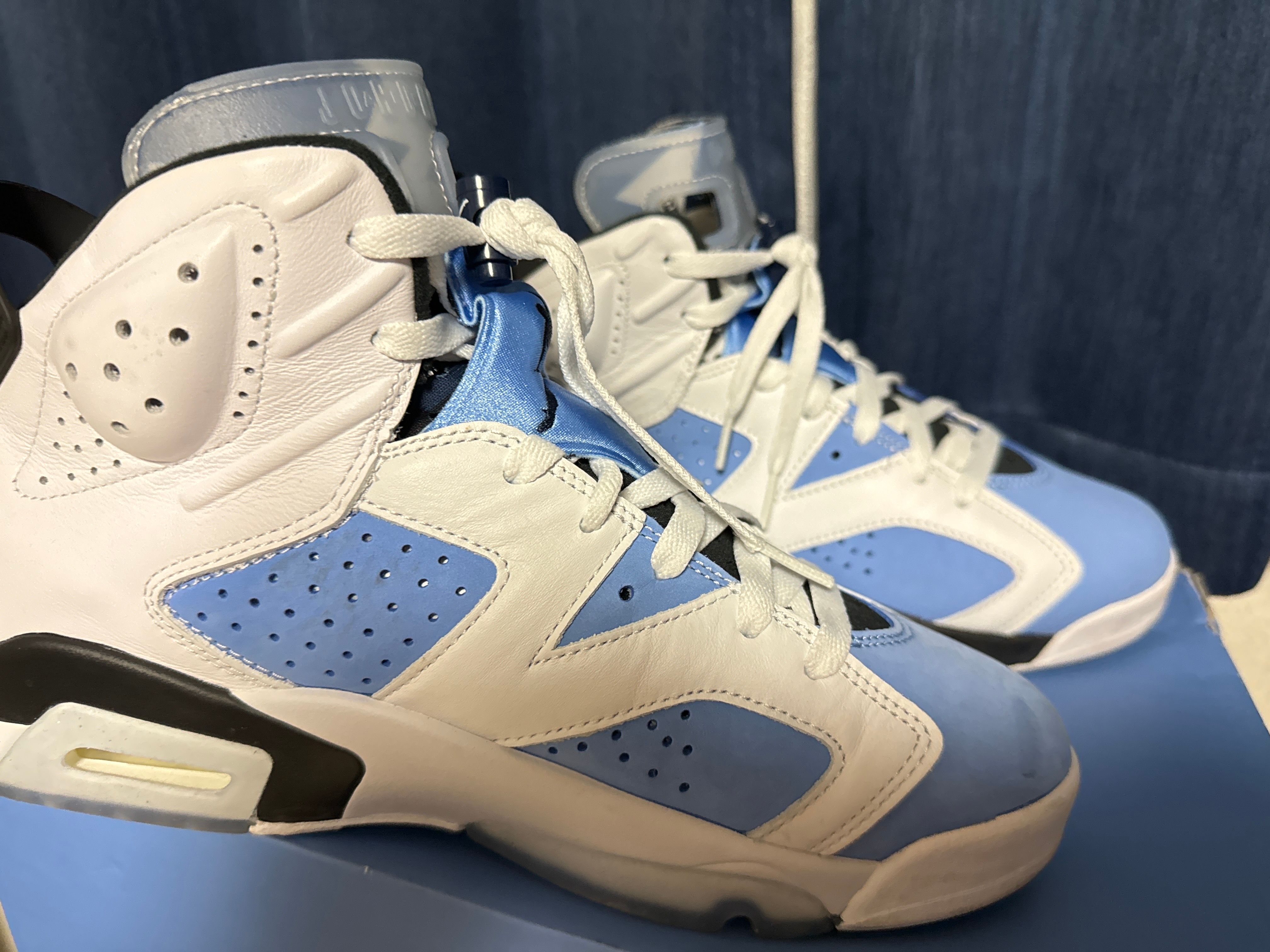 Nike Air Jordan 6 "UNC"