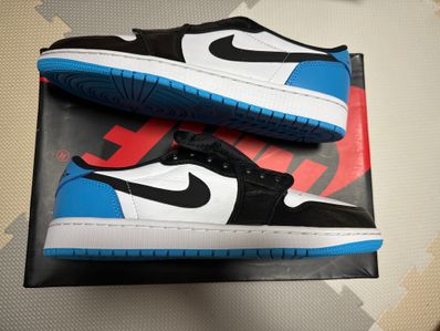 Nike Air Jordan 1 Low OG "Black and Dark Powder Blue/UNC"