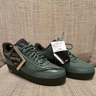 Nike Air Force 1 Low GORE-TEX Vibram "Clay Green/Sequoia/Speed Yellow"