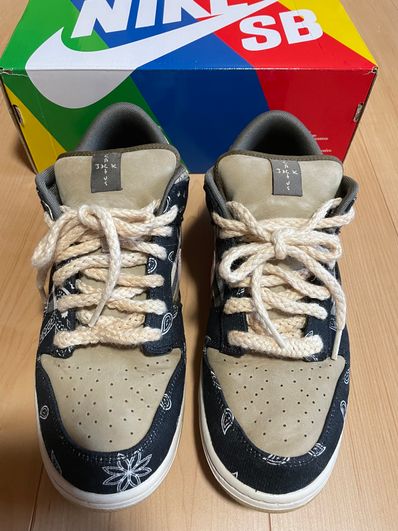 Travis Scott × Nike SB Dunk Low "Black/Parachute Beige"