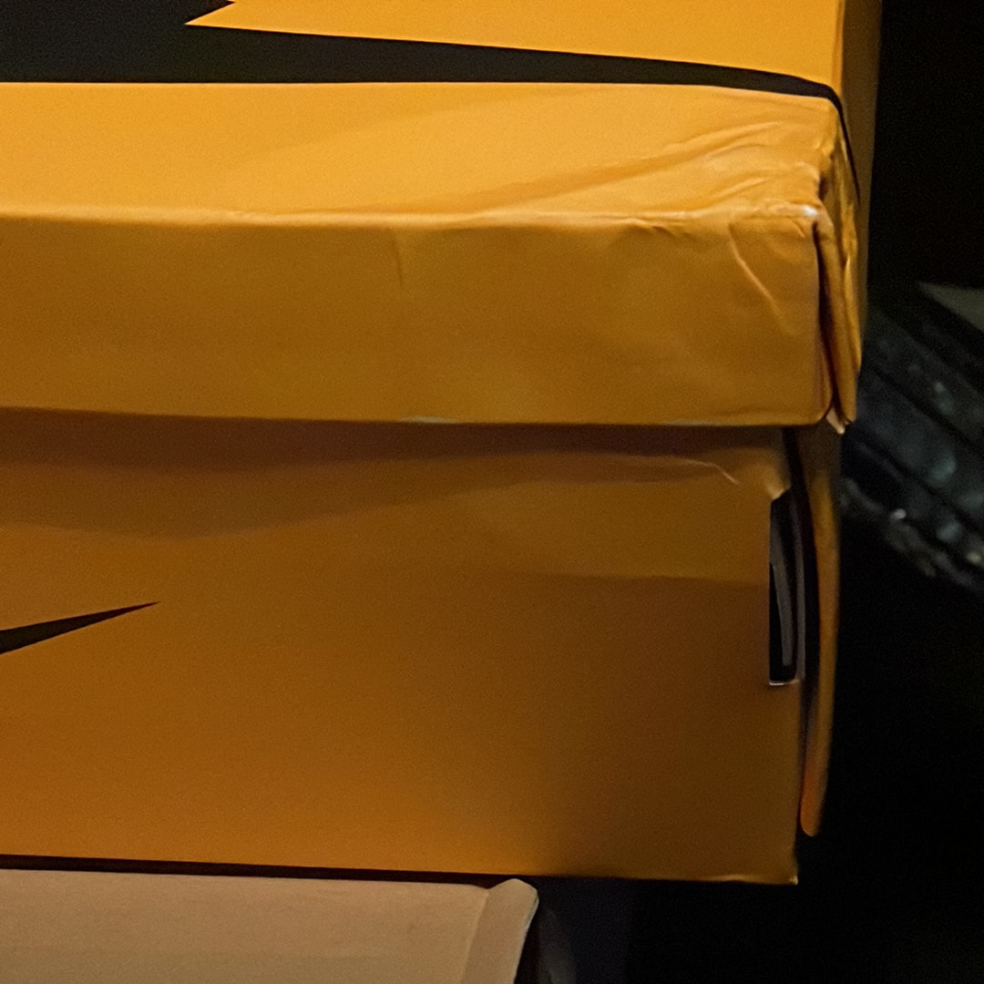 Nike Air Jordan 1 Retro High OG "Taxi"