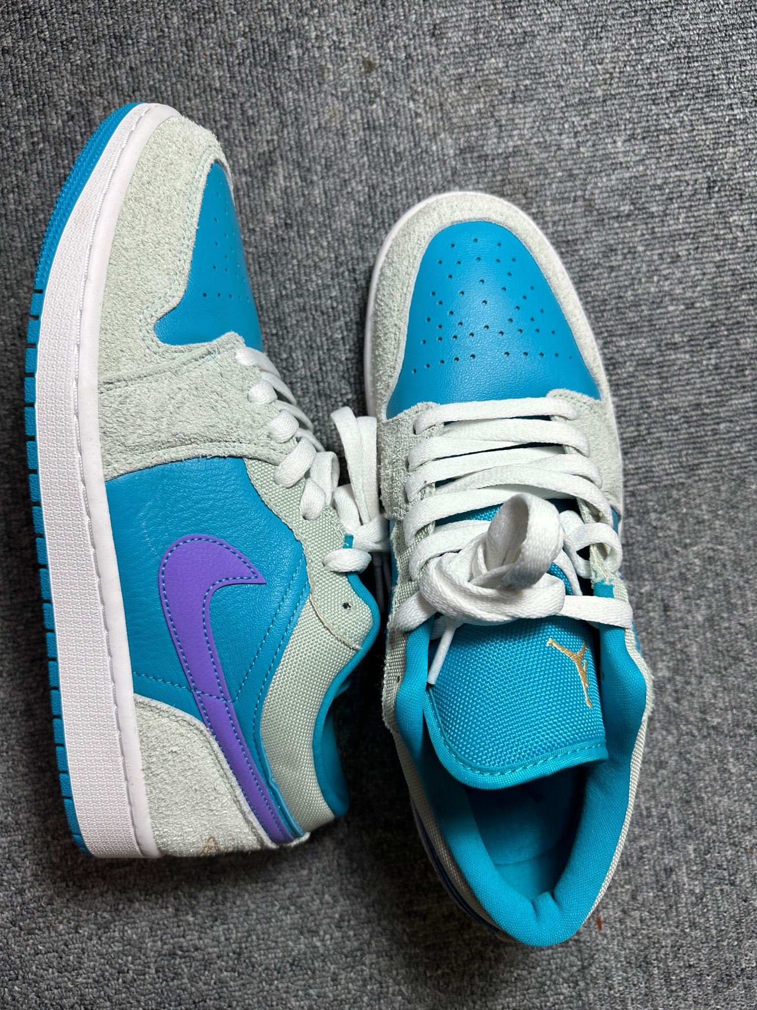 Nike Air Jordan 1 Low "Aquatone"