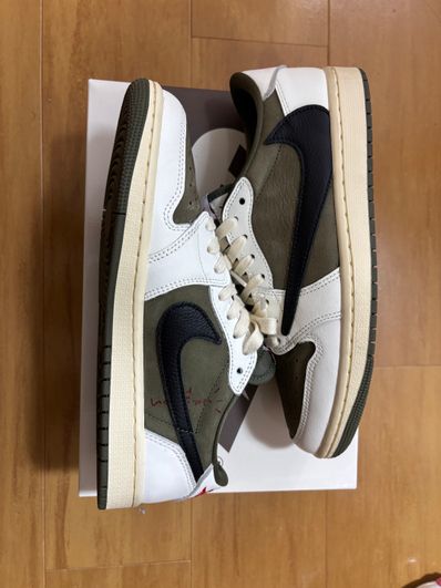 Travis Scott × Nike Air Jordan 1 Low OG SP "Reverse Olive"