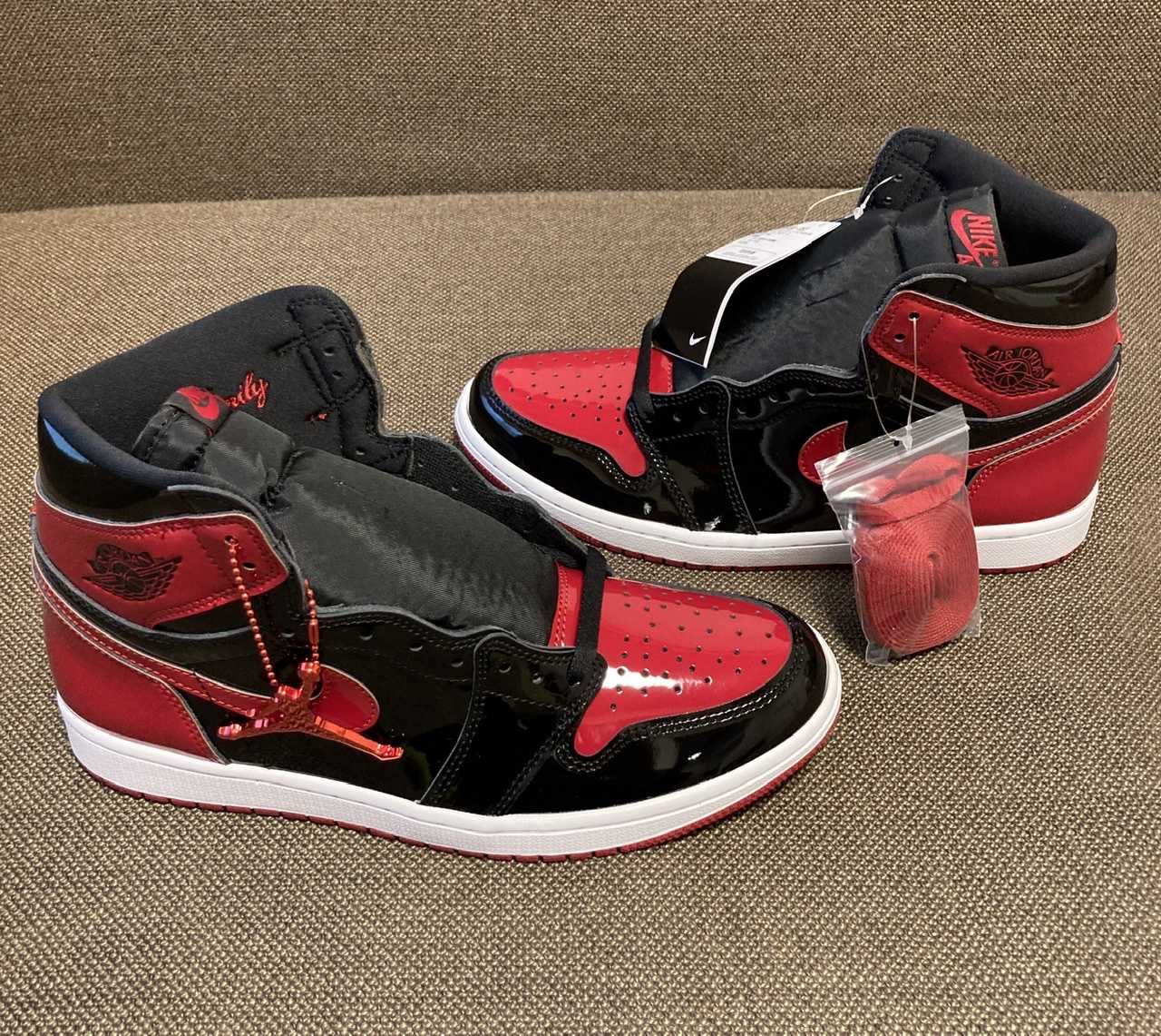 Nike Air Jordan 1 High OG "Patent Bred"