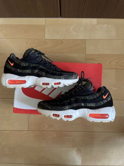 Carharte WIP × Nike Air Max 95 "Black/Sail/Total Orange"