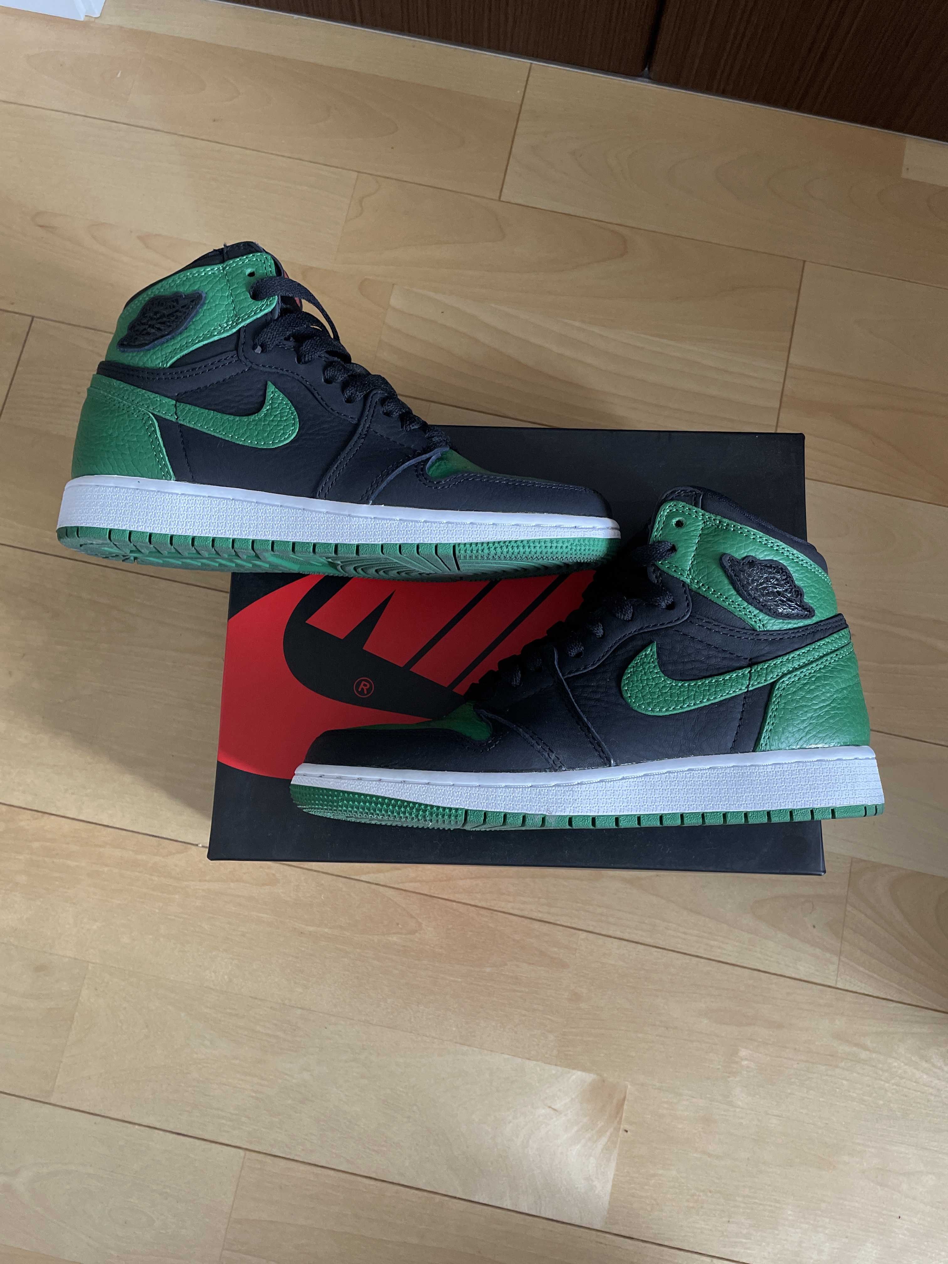 NIKE AIR JORDAN 1 RETRO HIGH OG GS "BLACK/PINE GREEN"