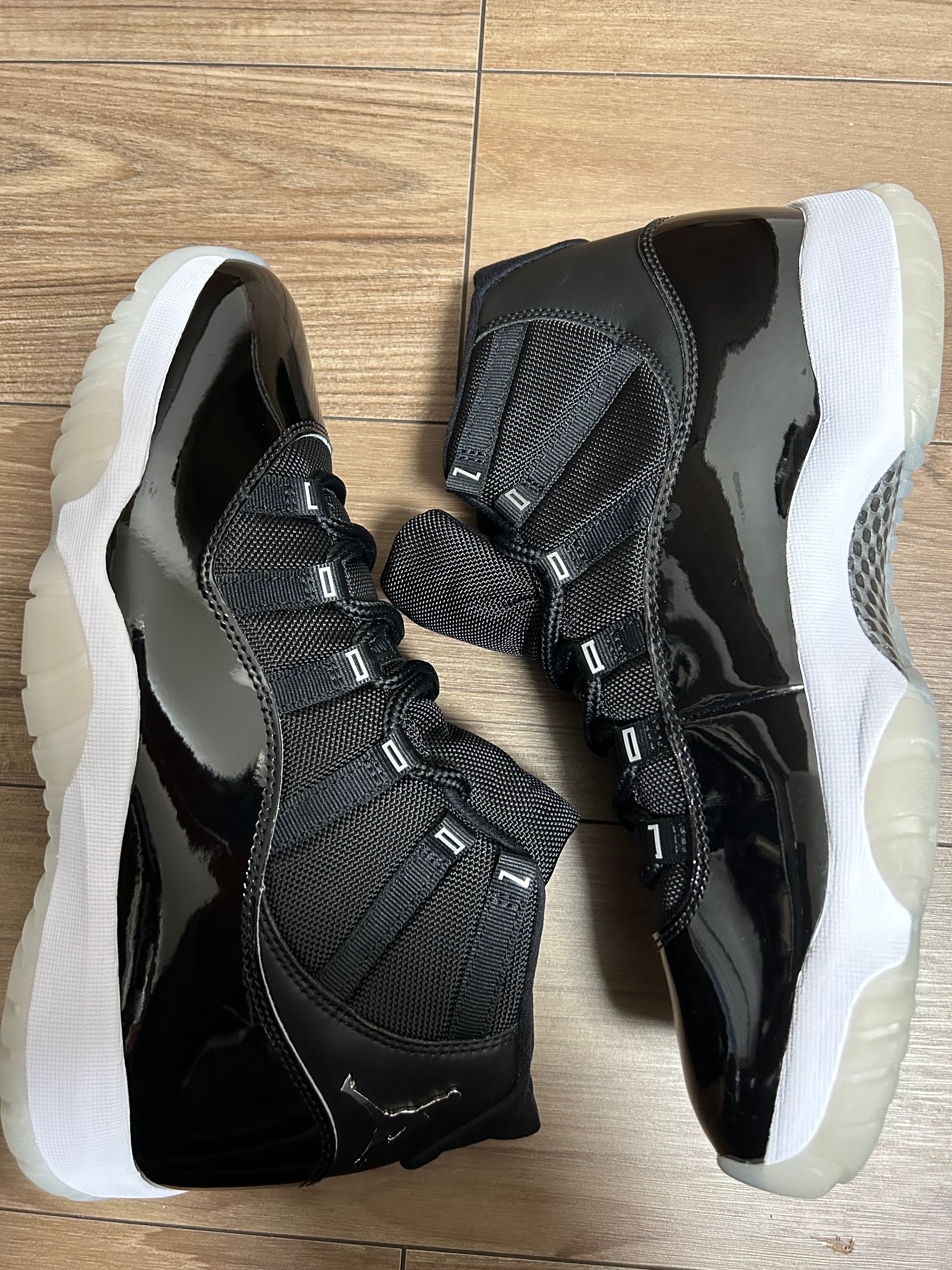 Nike Air Jordan 11 "Jubilee"