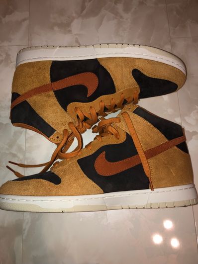 NIKE DUNK HIGH PRM