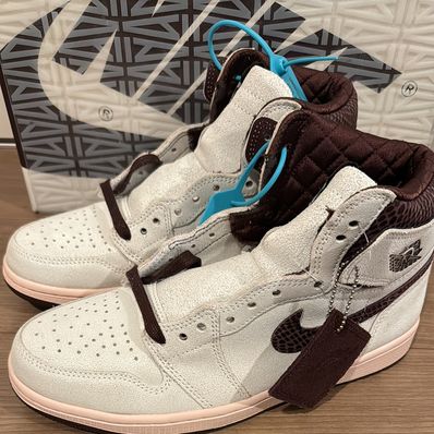 A Ma Maniere × Nike Air Jordan 1 Retro High OG "Sail and Burgundy"