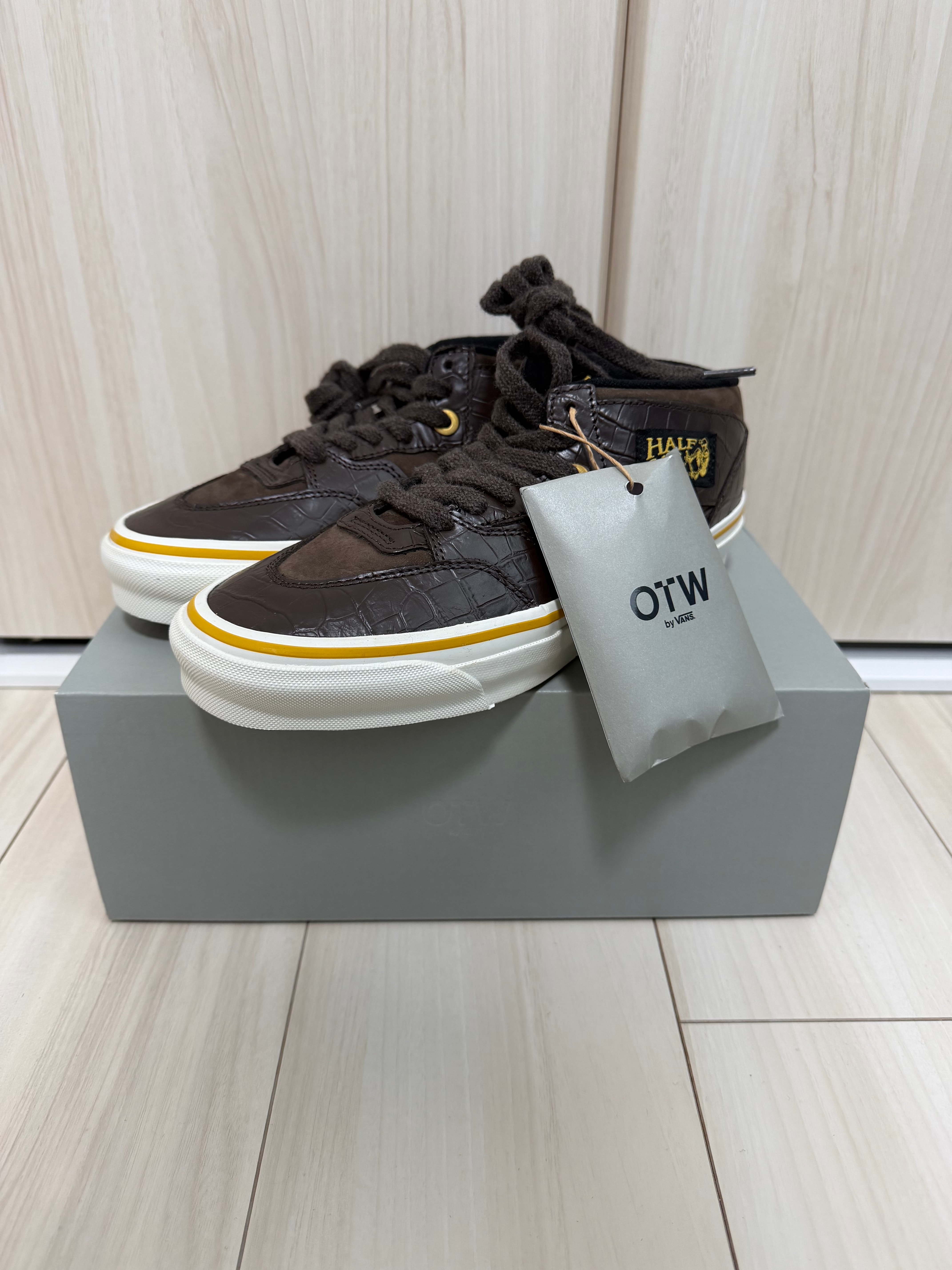 OTW by Vans Half Cab 33 Vibram "Demitasse Brown"
