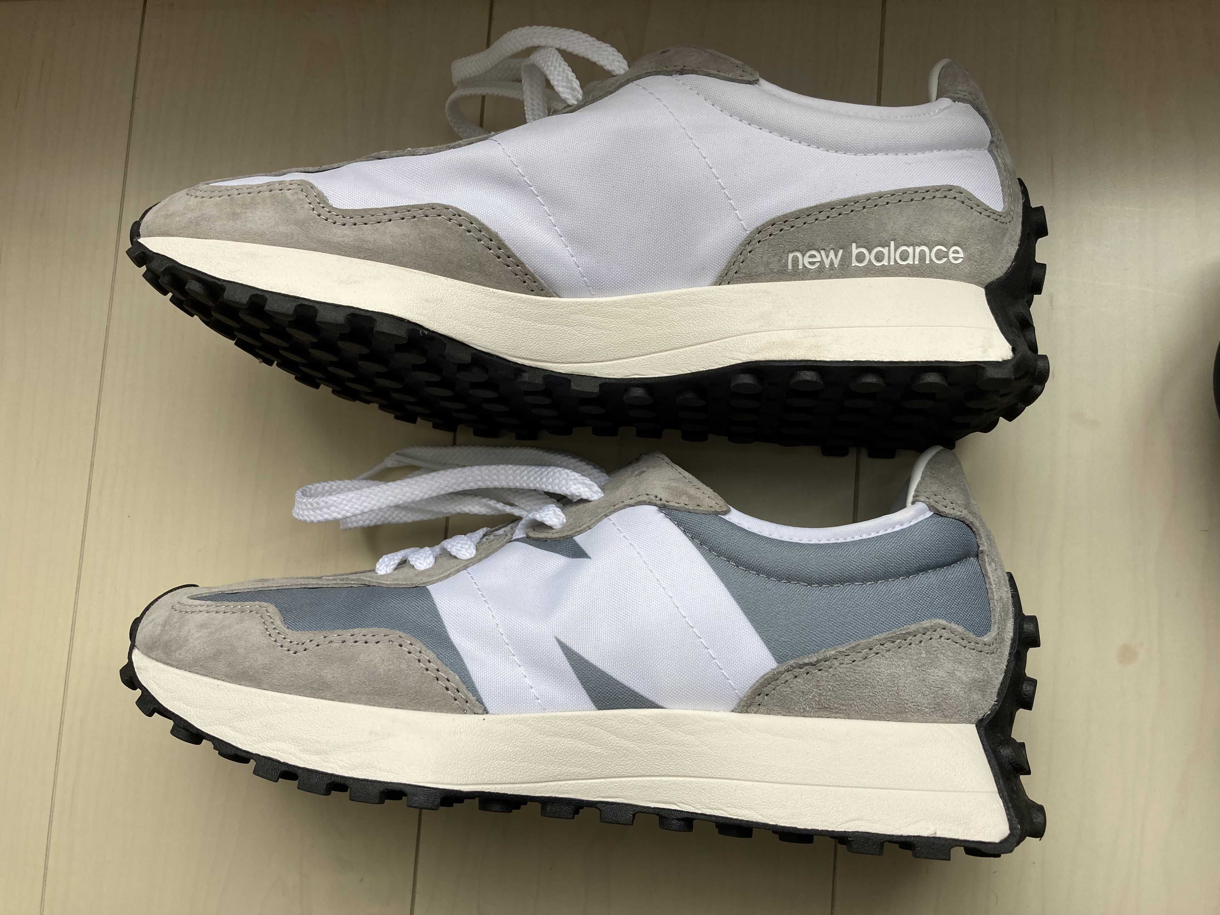 New Balance 327 "Gray"