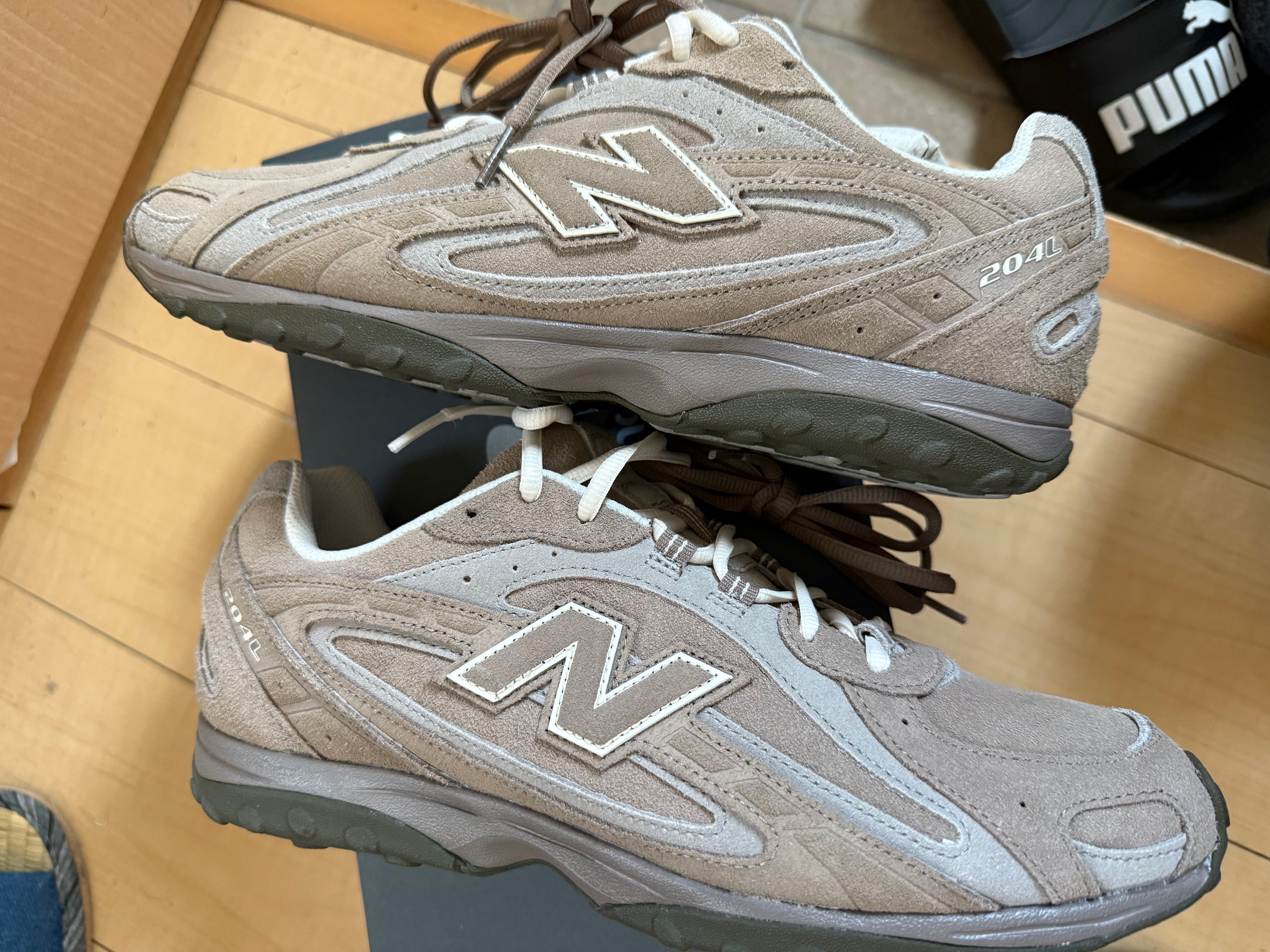 New Balance 204L "Mushroom/Arid Stone"