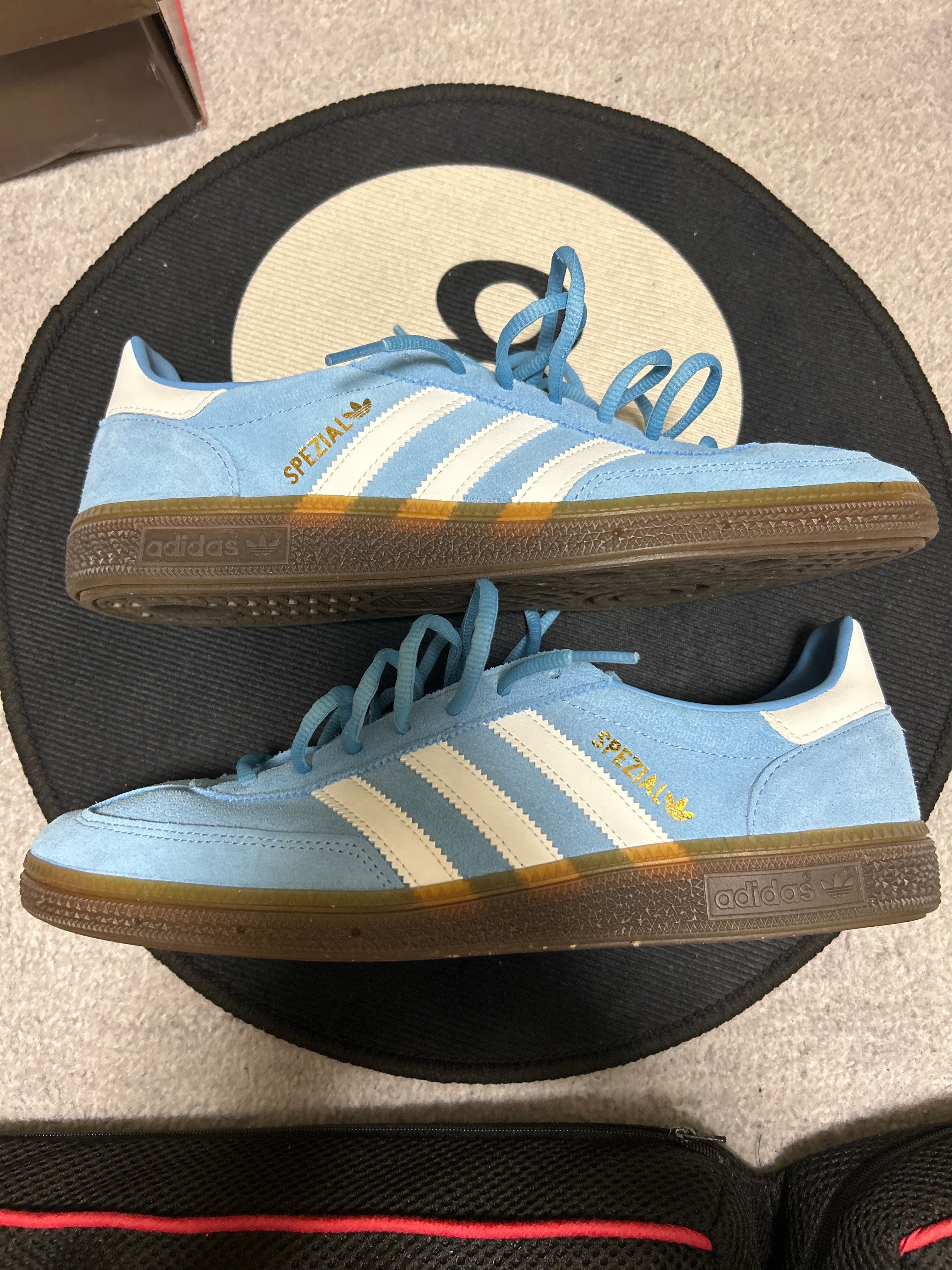 adidas Handball Spezial "Light Blue/Footwear White" (2019/2023)