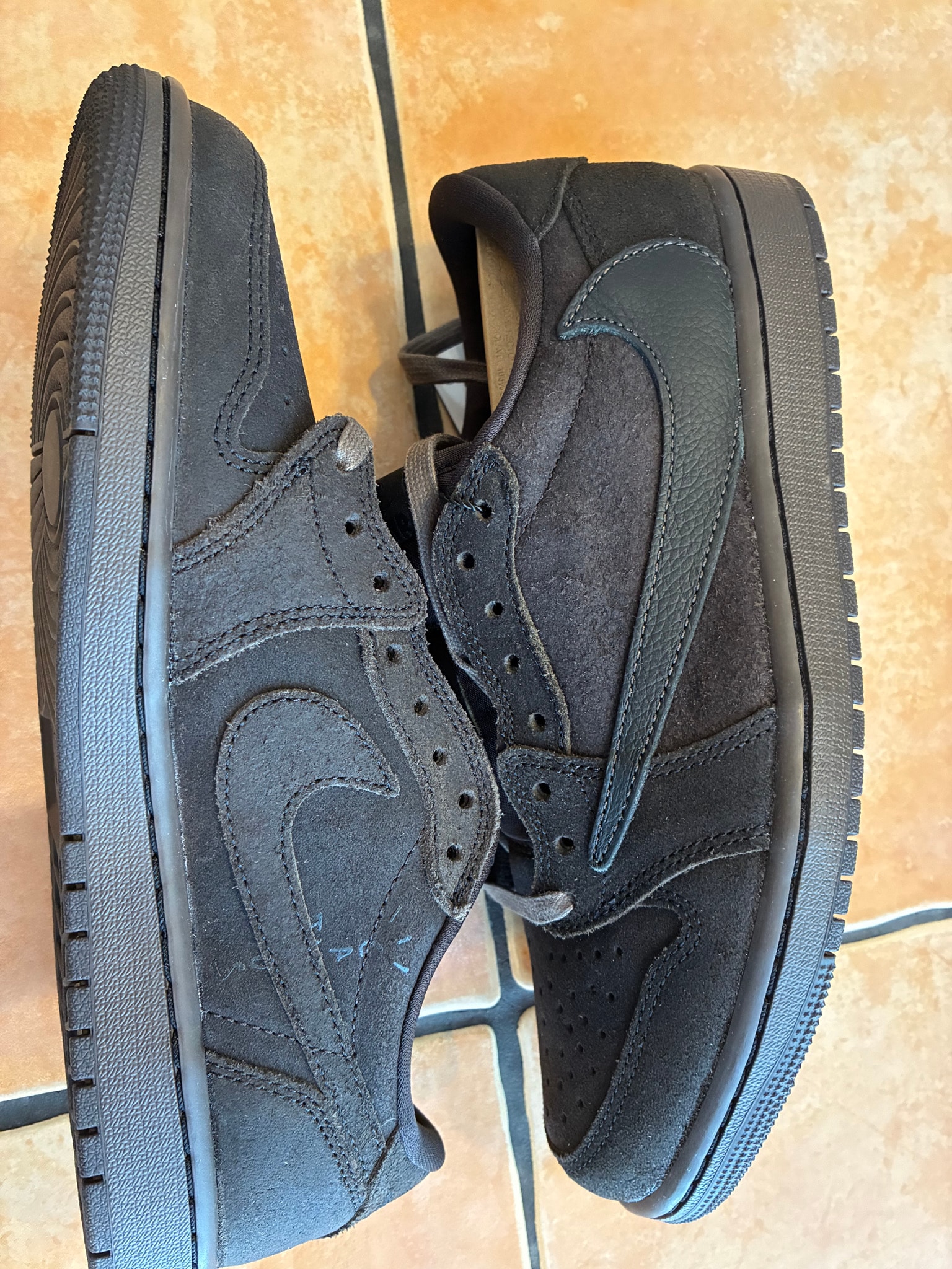 Travis Scott × Nike Air Jordan 1 Low OG SP "Velvet Brown and Dark Mocha"