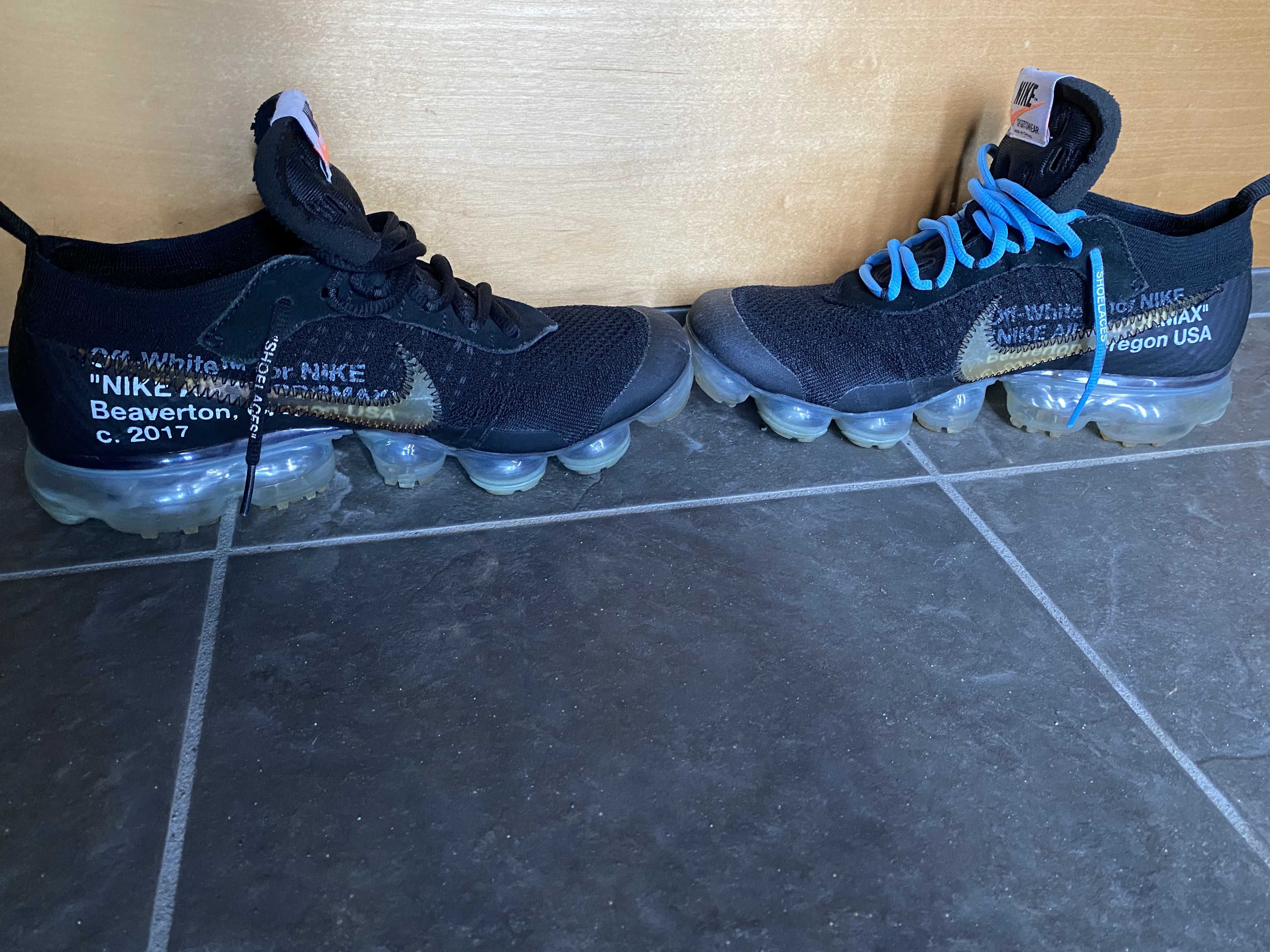 Off-White × Nike Air Vapormax "Black/Total Orange/Clear"