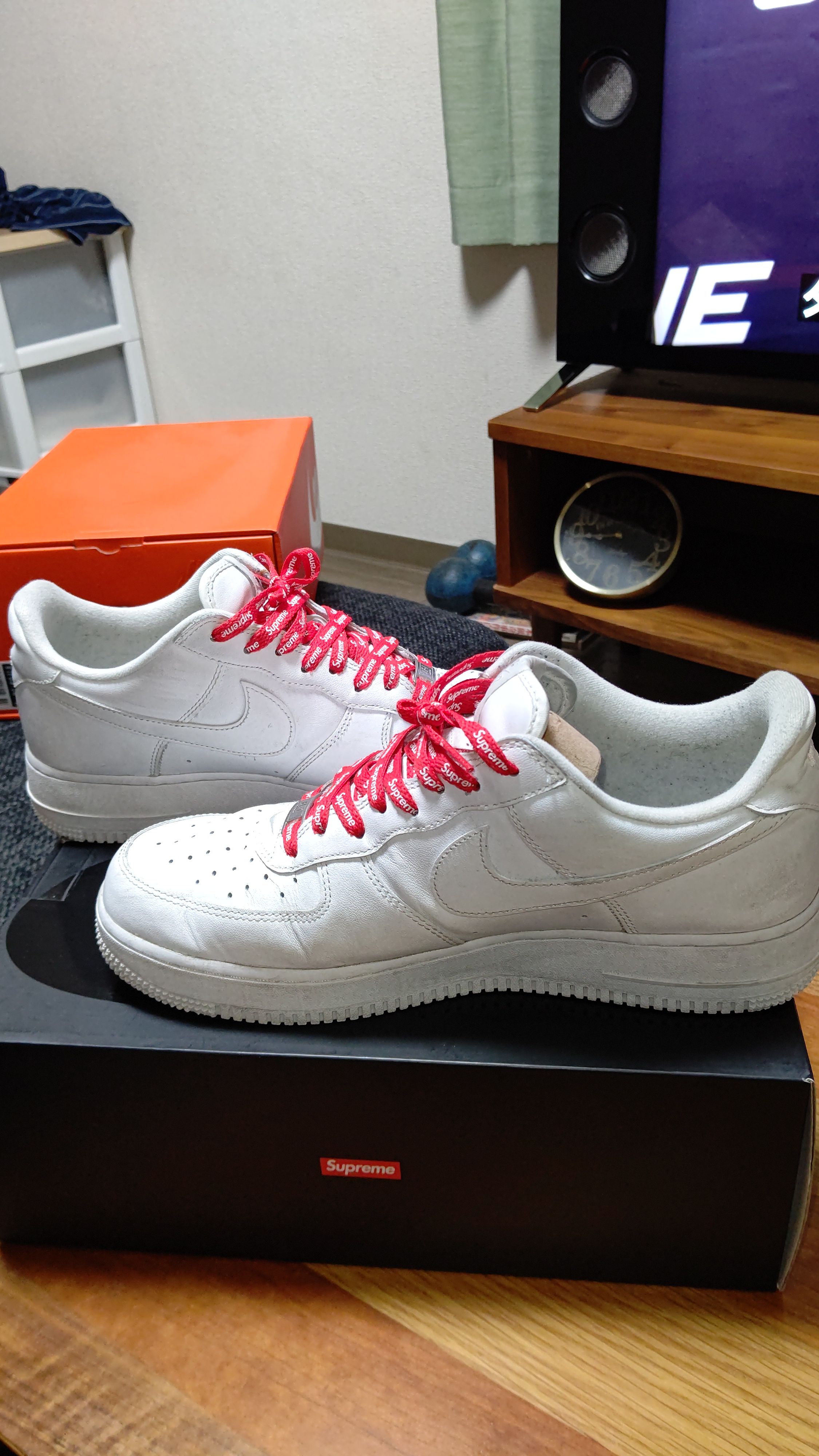 Supreme × Nike Air Force 1 Low "White"