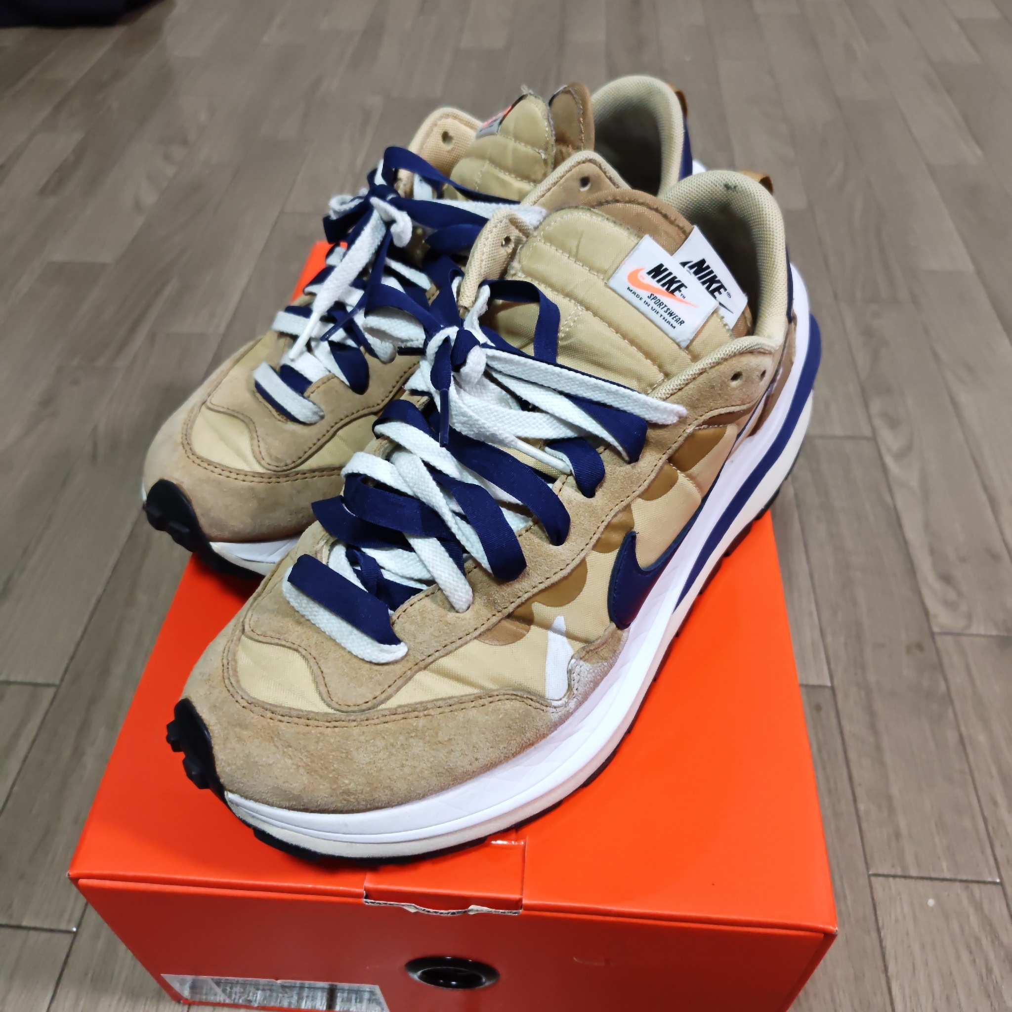 sacai × Nike Vapor Waffle "Sesame and Blue Void"