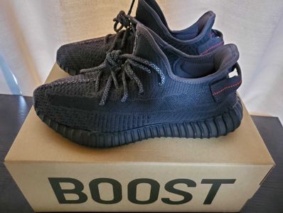 adidas YEEZY Boost 350 V2 "Black"