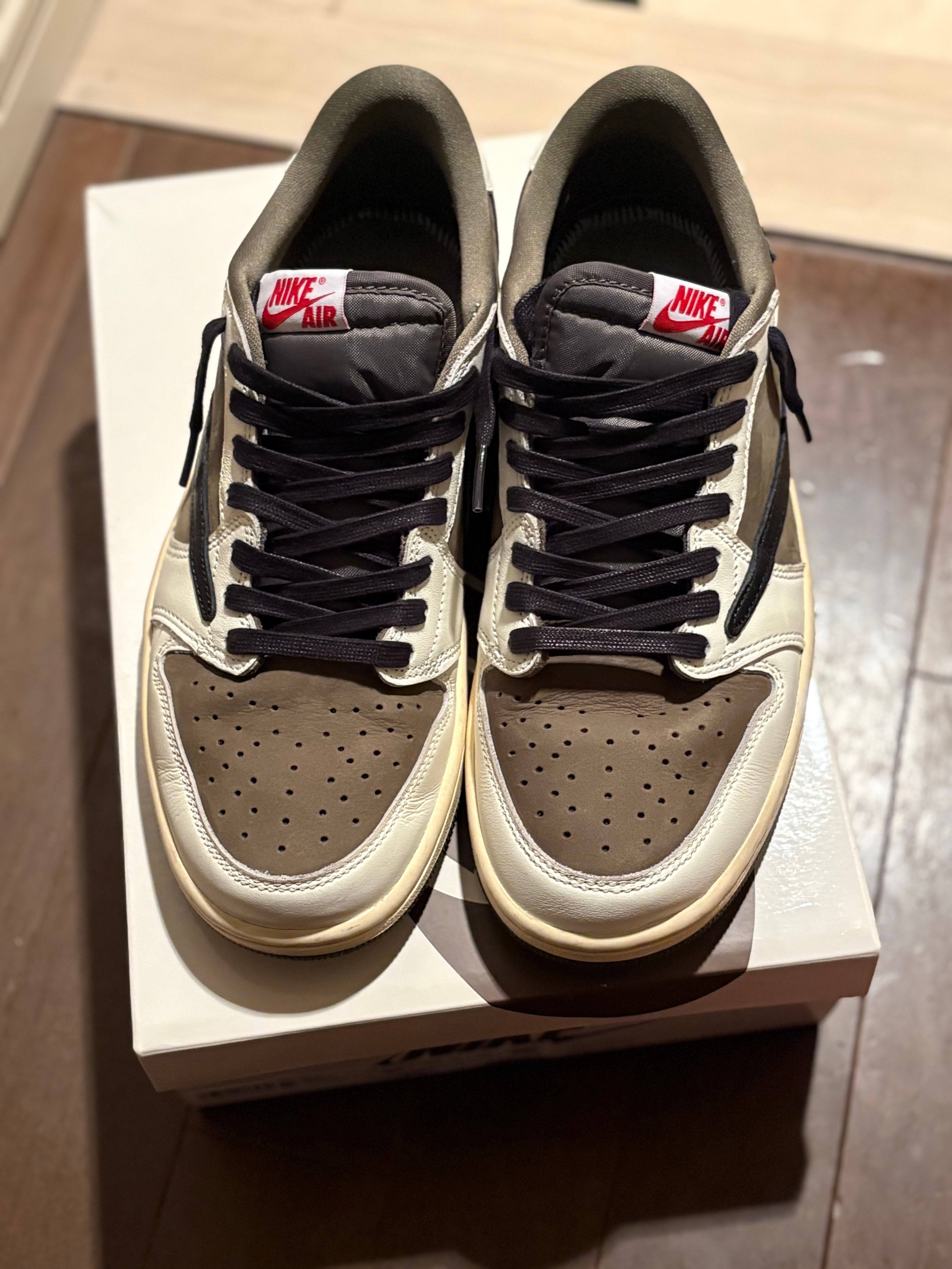 Travis Scott × Nike Air Jordan 1 Low OG SP "Reverse Olive"