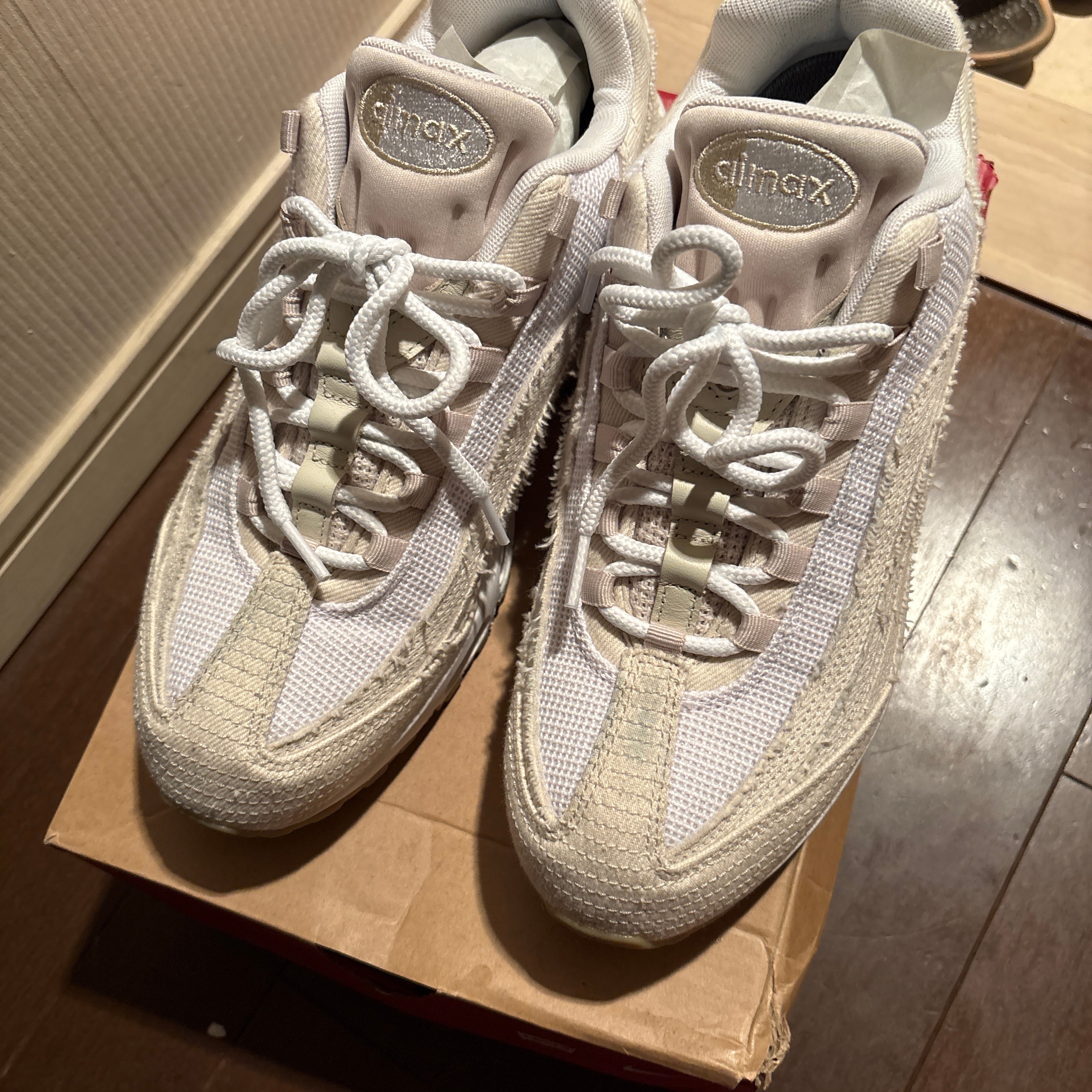 Levi's × Nike Air Max 95 OG "Denim White"
