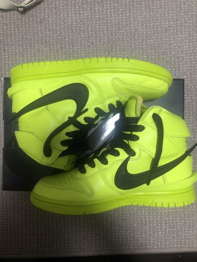 AMBUSH × NIKE DUNK HIGH "FLASH LIME"