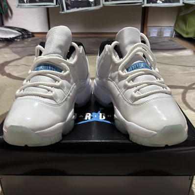 Nike Air Jordan 11 Low "Legend Blue"