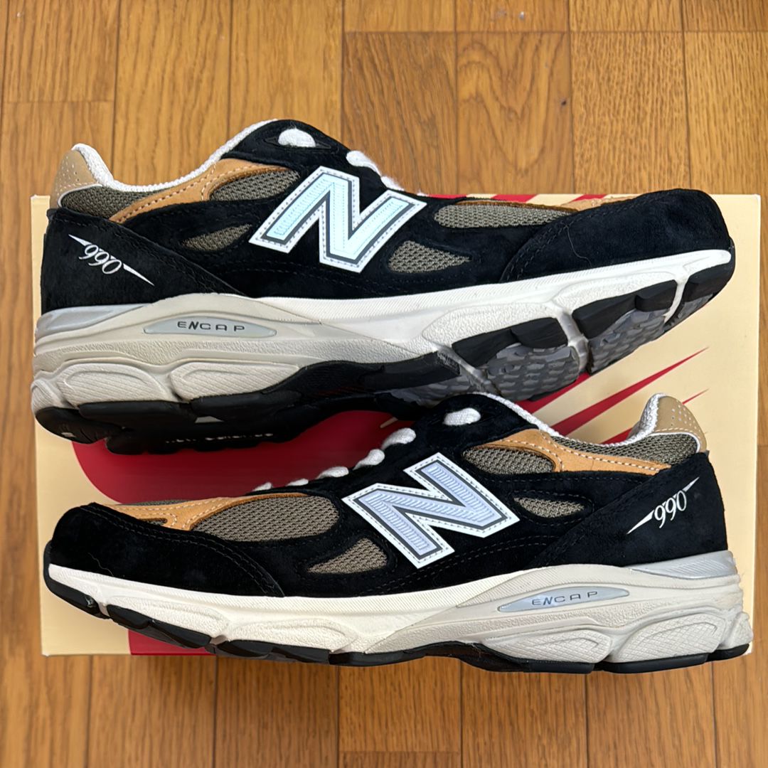 New Balance 990V3 "Black Tan"