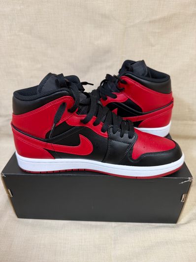 Nike Air Jordan 1 Mid "Bred"