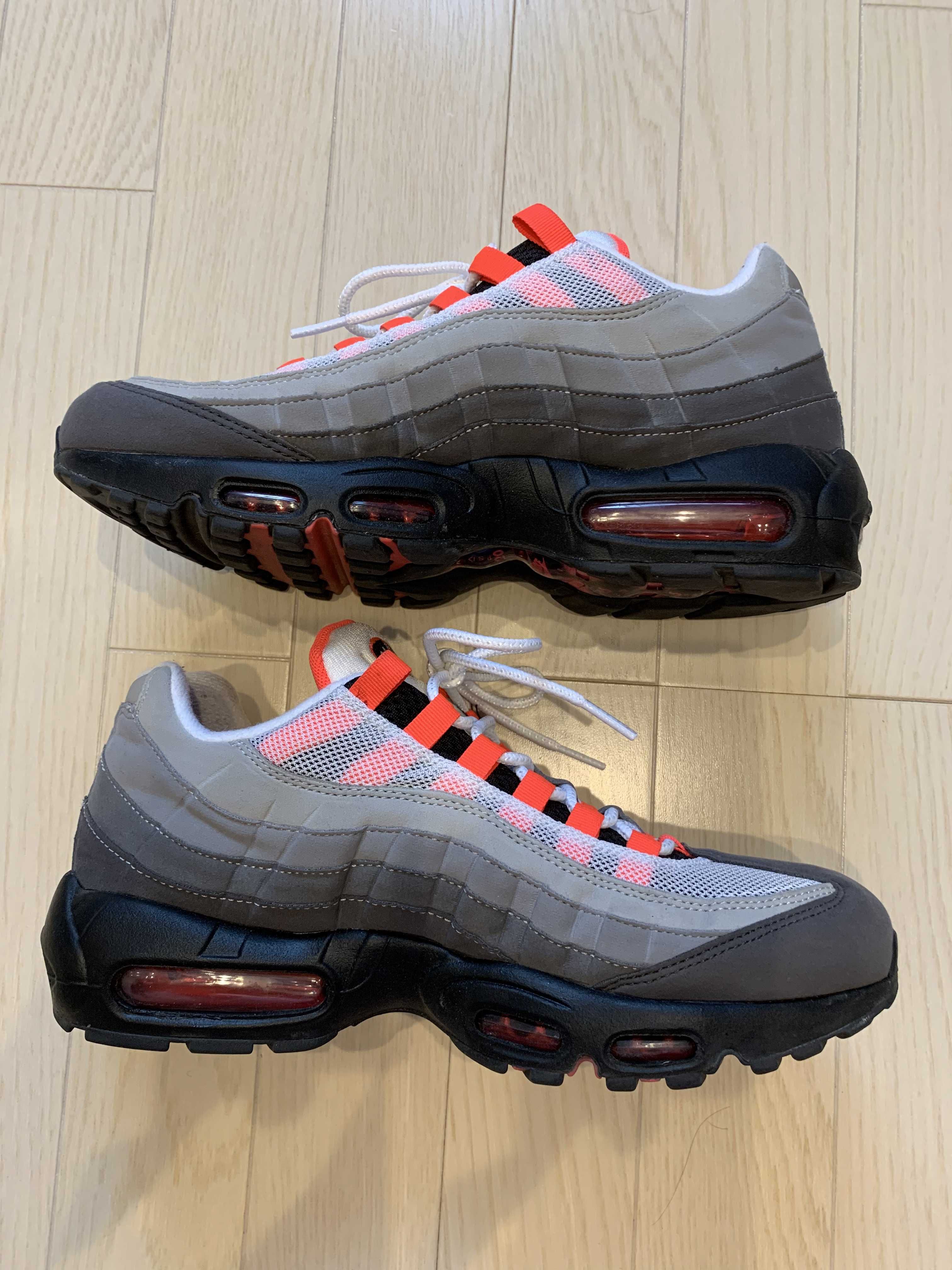 Nike Air Max 95 OG "White/Solar Red"