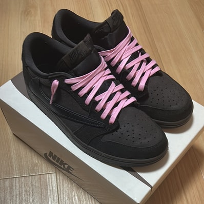 Travis Scott × Nike Air Jordan 1 Low OG SP "Velvet Brown and Dark Mocha"