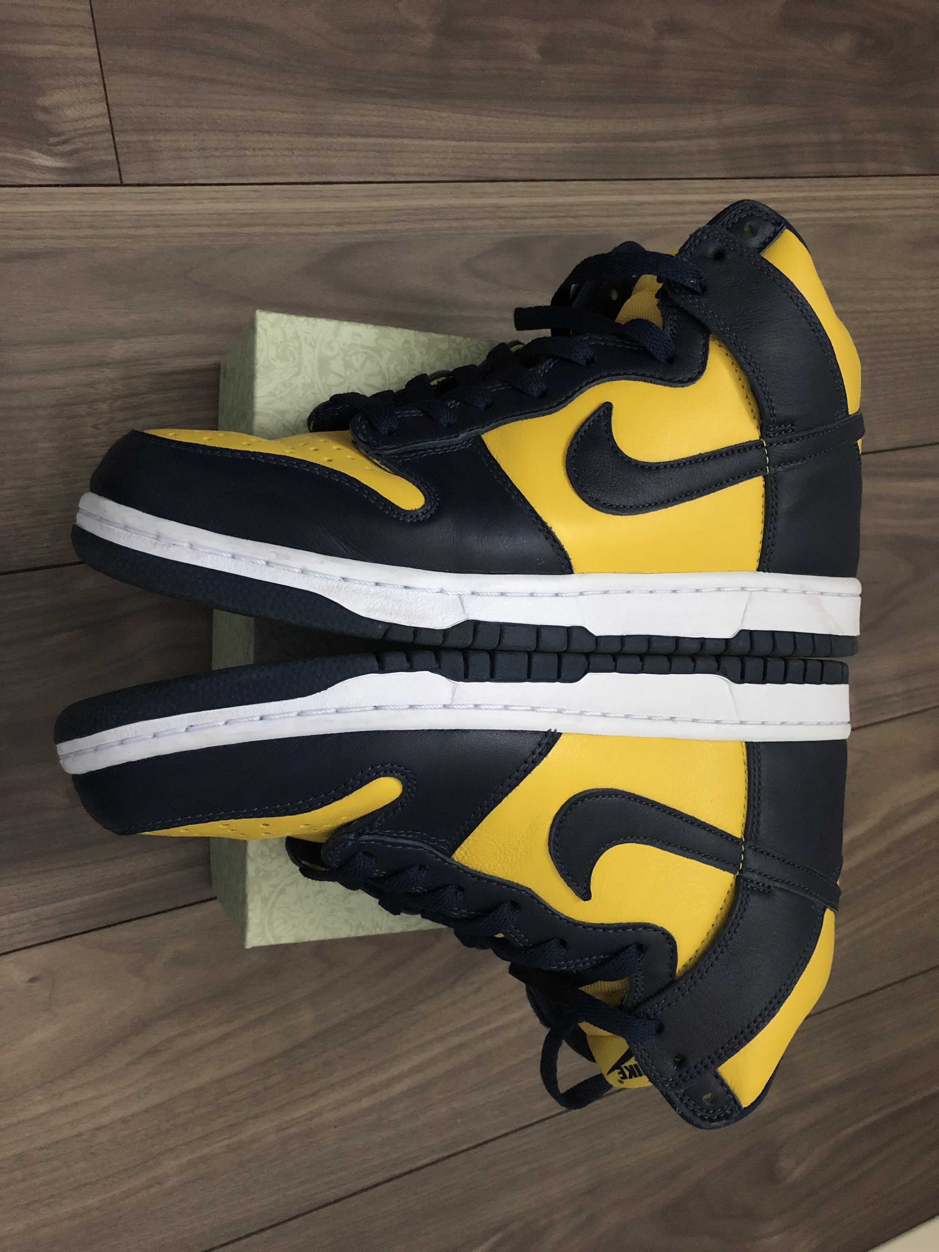 Nike Dunk High "Michigan"