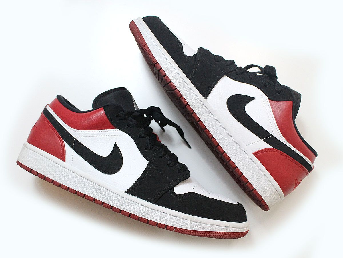Nike Air Jordan 1 Low "Black Toe"