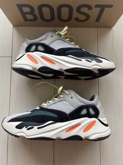 adidas YEEZY Boost 700 "Wave Runner"