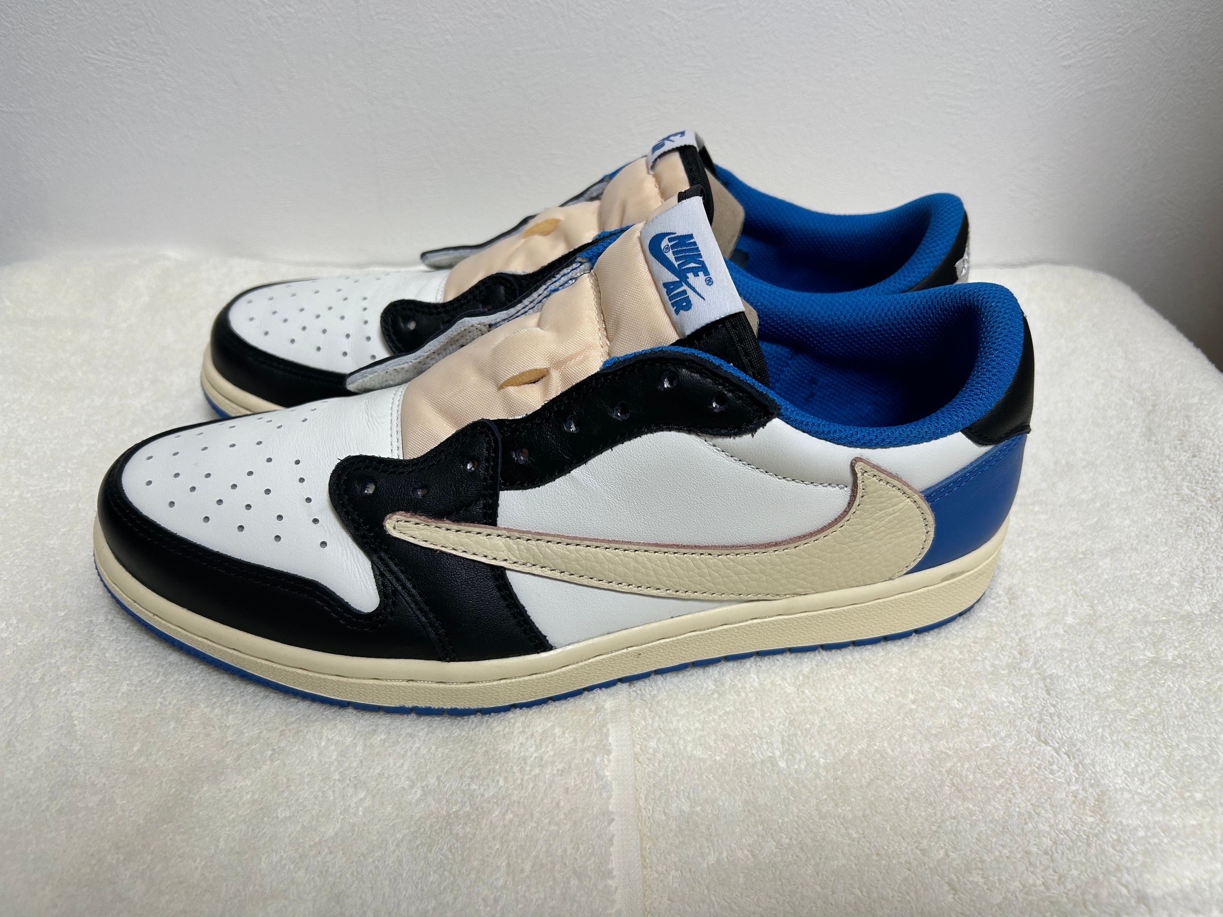 Travis Scott × fragment design × Nike Air Jordan 1 Low OG SP "Military Blue"
