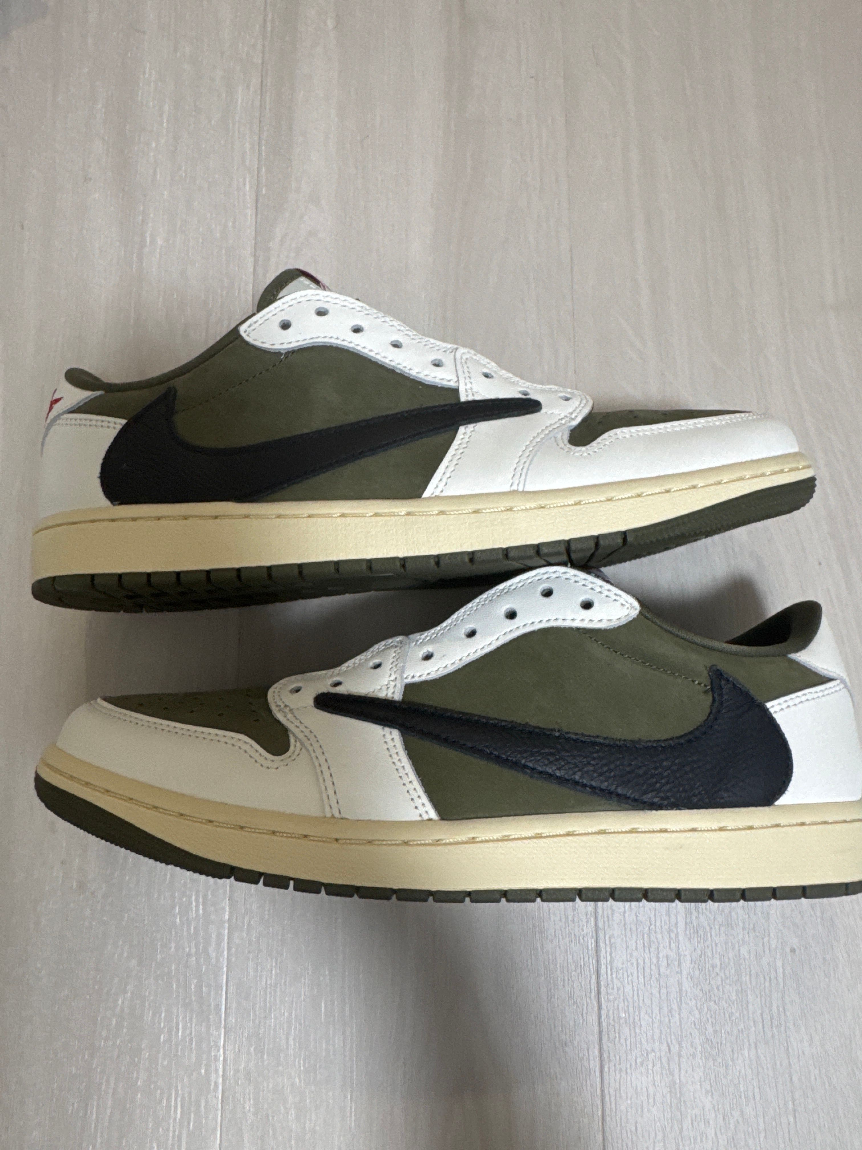 Travis Scott × Nike Air Jordan 1 Low OG SP "Reverse Olive"