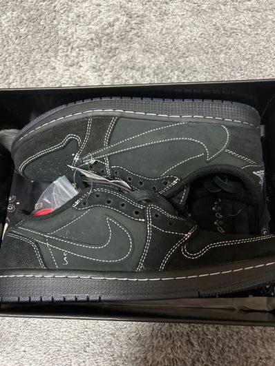 Travis Scott × Nike Air Jordan 1 Low OG SP "Black Phantom"