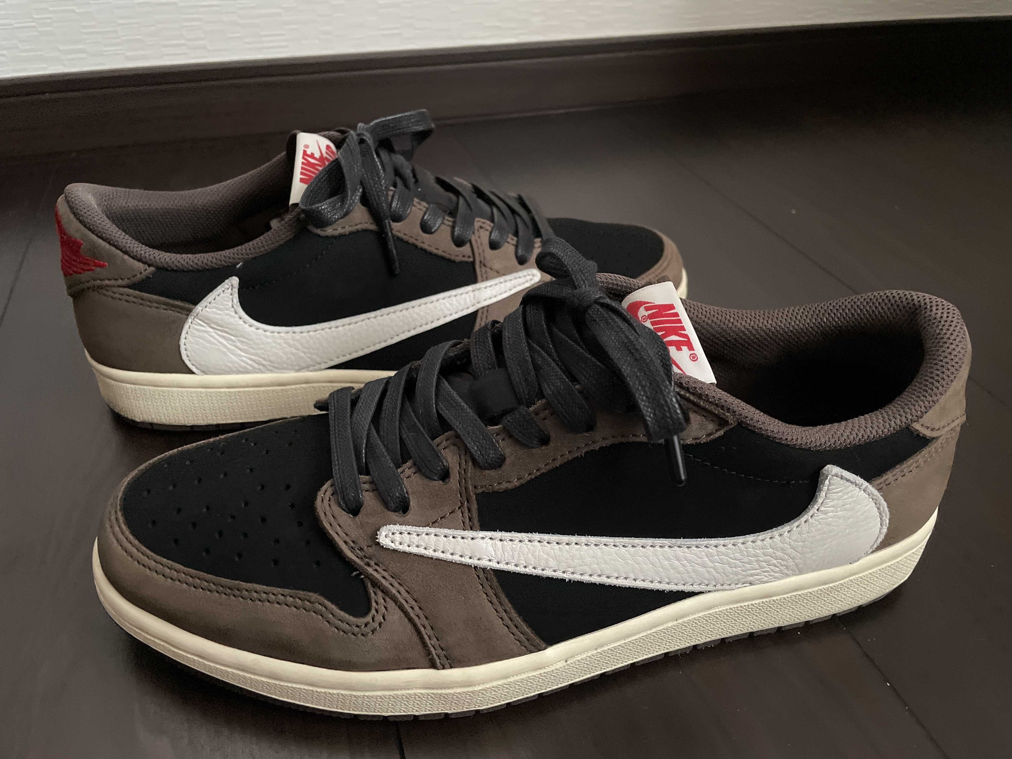 Travis Scott × Nike Air Jordan 1 Low OG SP-T "Black/Dark Mocha"