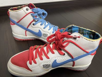 Magnus Walker x Nike SB Dunk High "1971 Porche 911 T 277"
